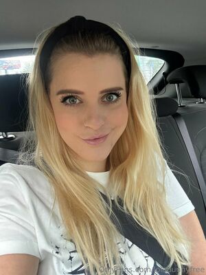 Sex Videos of lolabunnyfree – Free Download Leaked Videos, Onlyfans Porn, Sextape, Nude Leaks