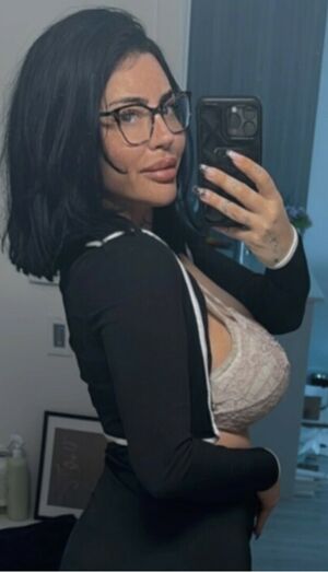 Sex Videos of Sarah Davis Model – Free Download Leaked Videos, Onlyfans Porn, Sextape, Nude Leaks