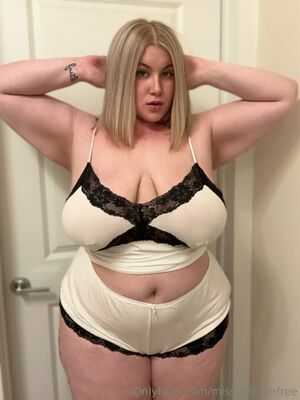 Sex Videos of missamourefree – Free Download Leaked Videos, Onlyfans Porn, Sextape, Nude Leaks