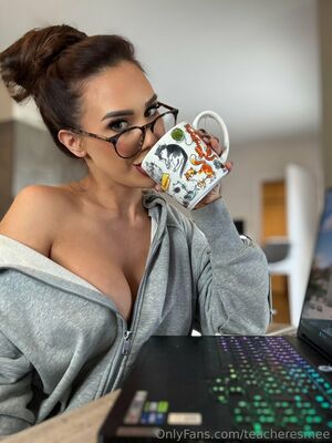 Sex Videos of teacheresmee – Free Download Leaked Videos, Onlyfans Porn, Sextape, Nude Leaks