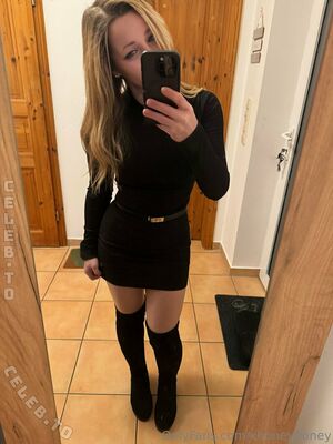 Sex Videos of Xhoneyhoney – Free Download Leaked Videos, Onlyfans Porn, Sextape, Nude Leaks