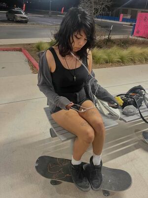 Sex Videos of makeoutradio – Free Download Leaked Videos, Onlyfans Porn, Sextape, Nude Leaks